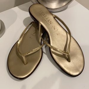 Like NEW - Italian Shoemakers Gold Sequin Sandal